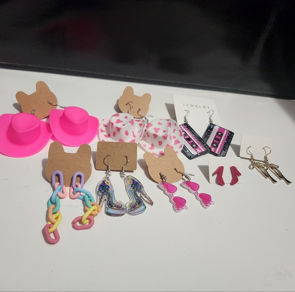 Cute women's earrings bundle